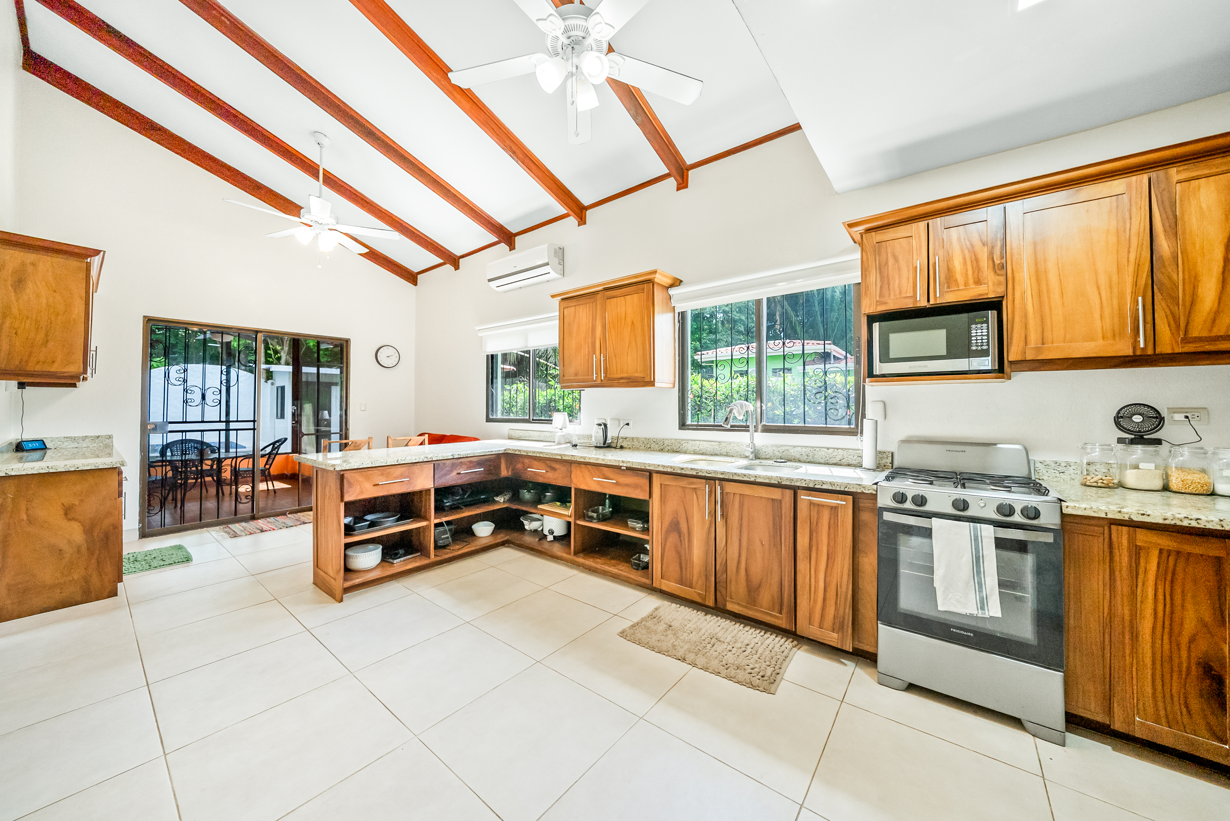 3 bed Single Family Homes For Sale in Bejuco, Puntarenas - thumb 16