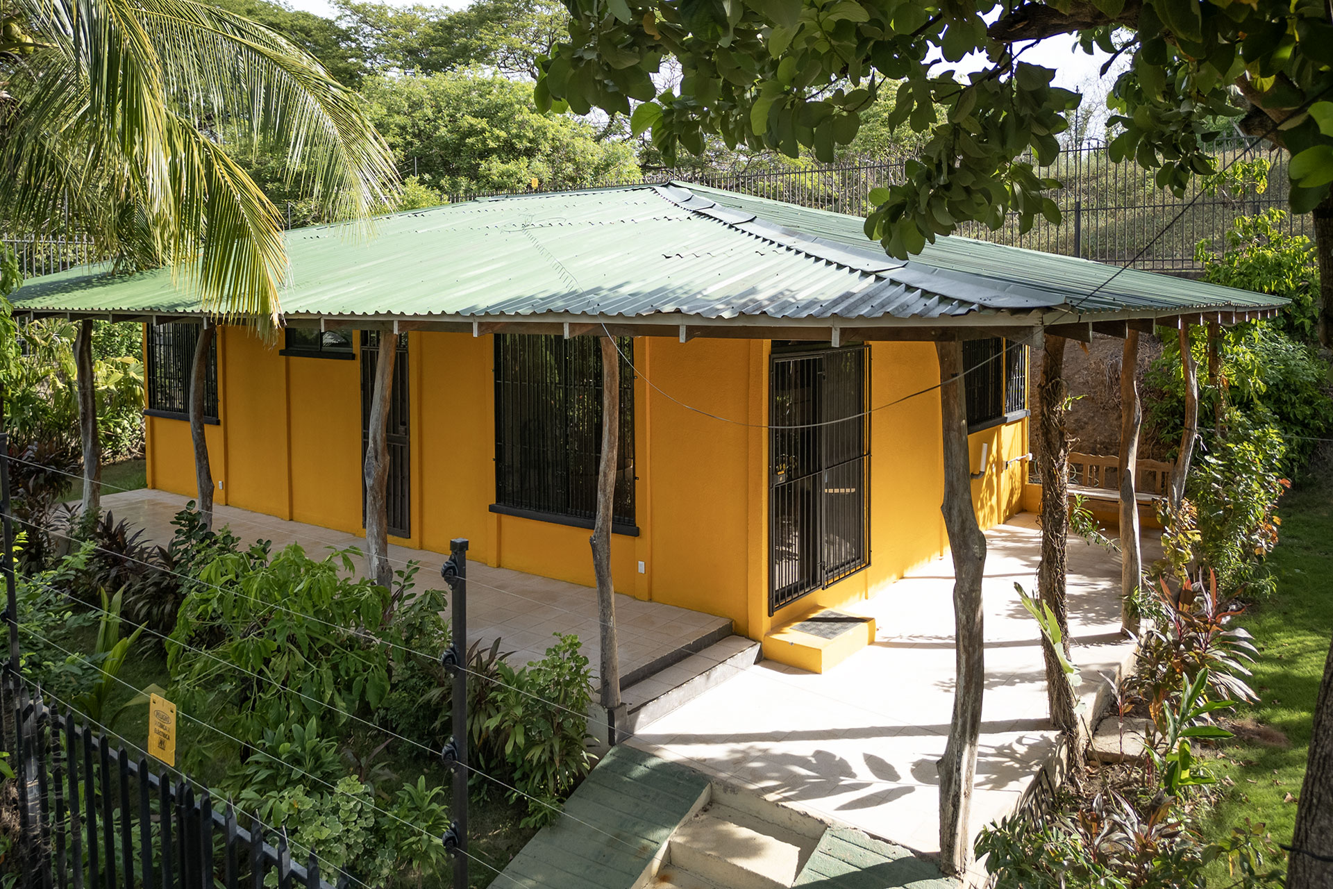 3 bed Single Family Homes For Sale in Playas Del Coco, Guanacaste - thumb 5