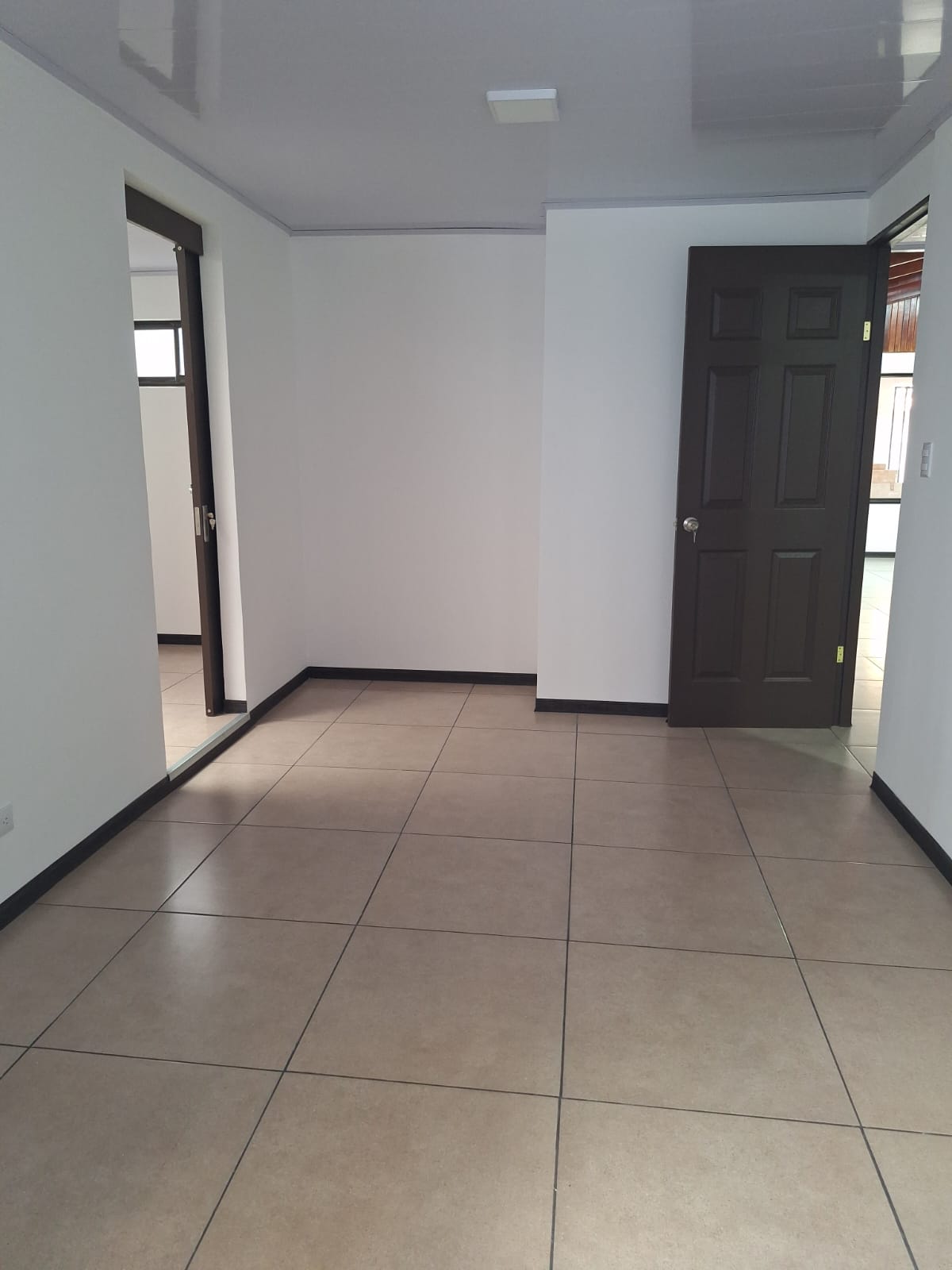 4 bed Single Family Homes For Sale in Desamparados, San Jose - thumb 7