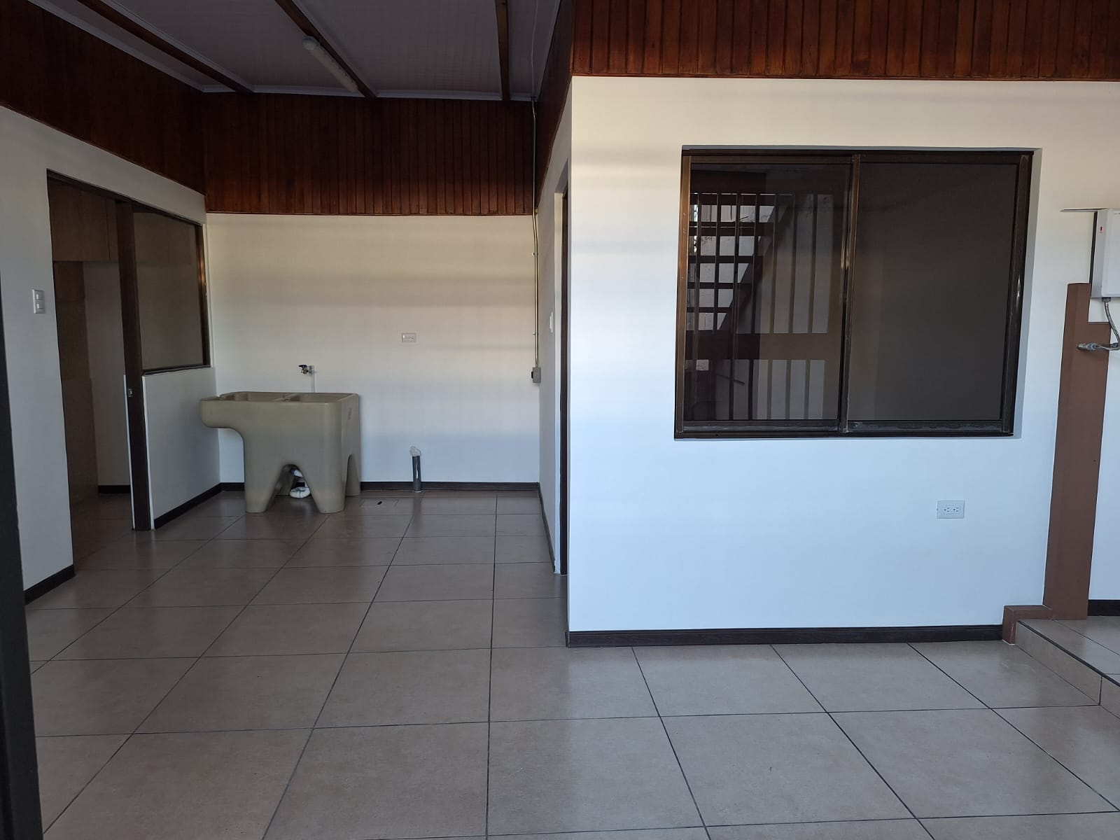 4 bed Single Family Homes For Sale in Desamparados, San Jose - thumb 10
