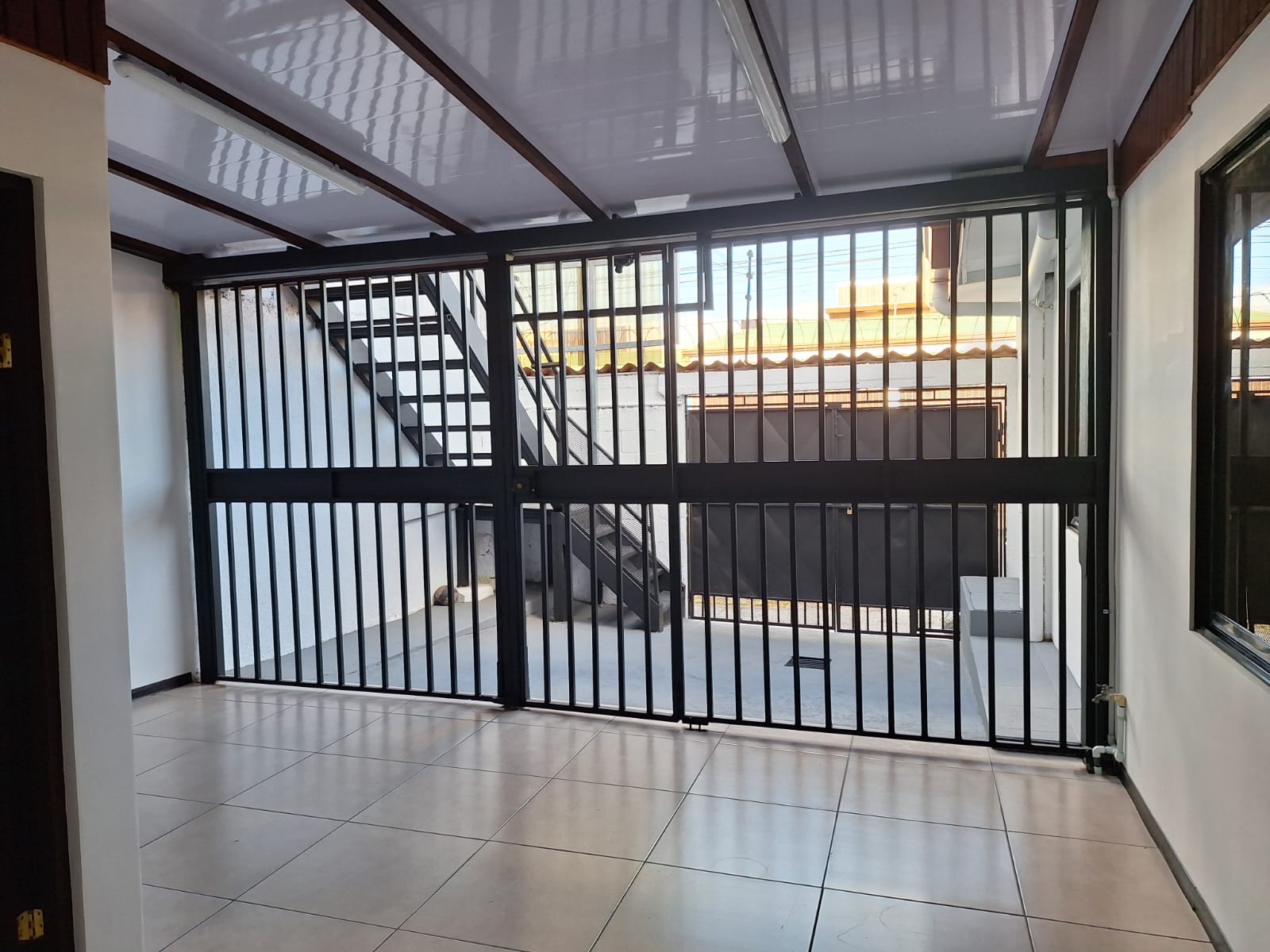 4 bed Single Family Homes For Sale in Desamparados, San Jose - thumb 12