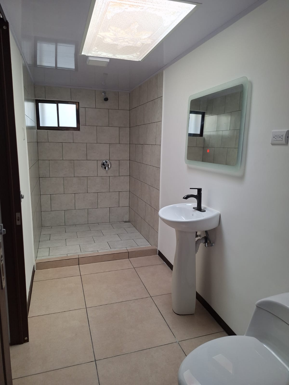 4 bed Single Family Homes For Sale in Desamparados, San Jose - thumb 11