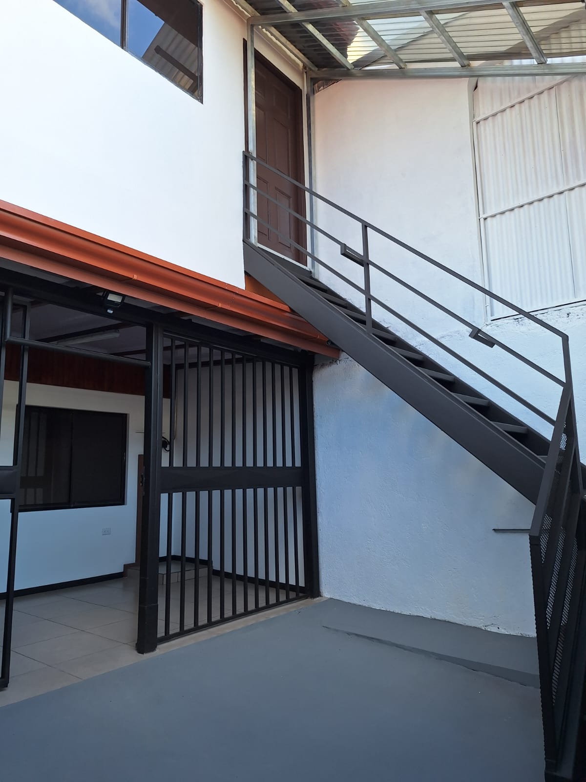 4 bed Single Family Homes For Sale in Desamparados, San Jose - thumb 13