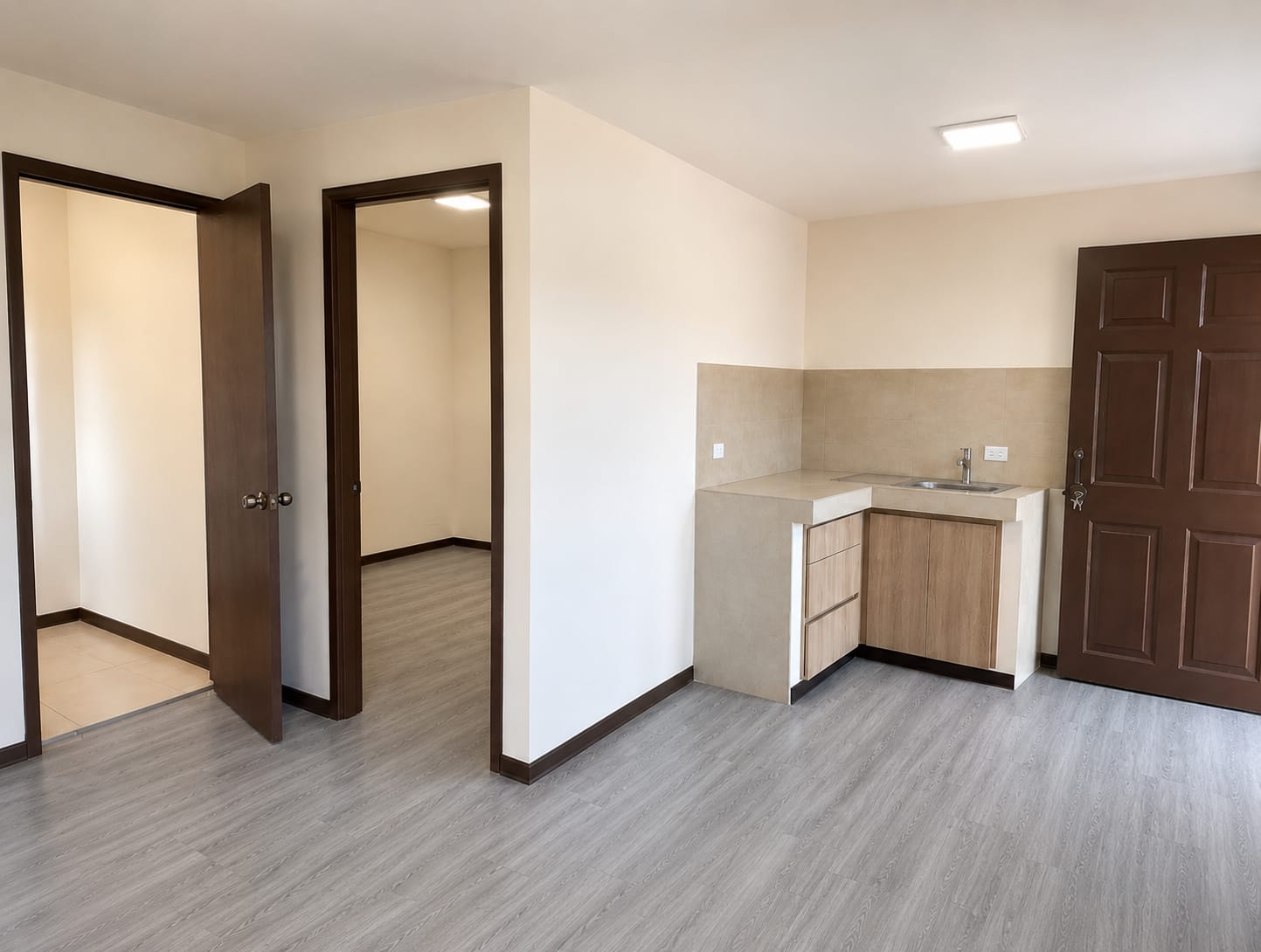 4 bed Single Family Homes For Sale in Desamparados, San Jose - thumb 5