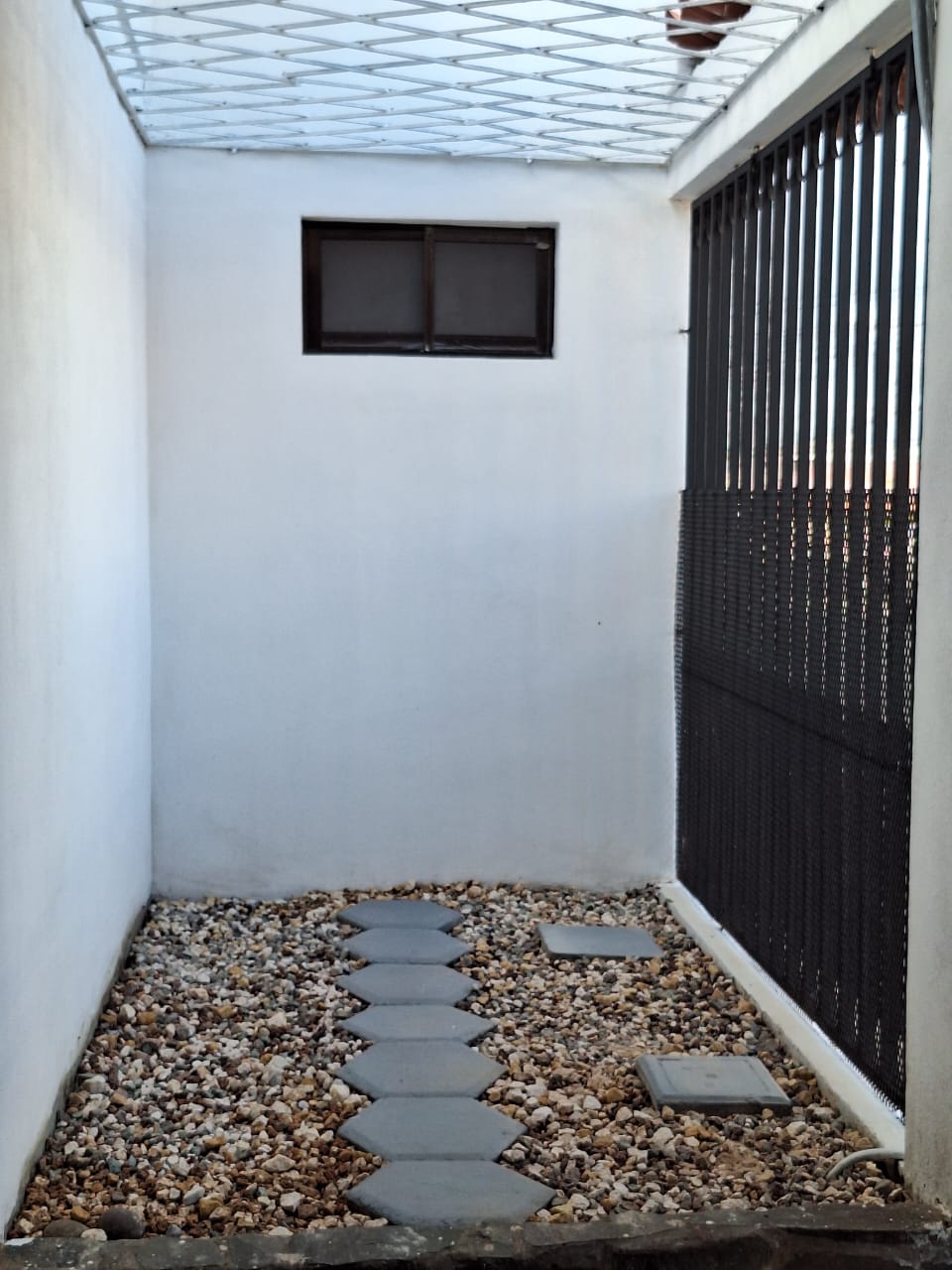 4 bed Single Family Homes For Sale in Desamparados, San Jose - thumb 6