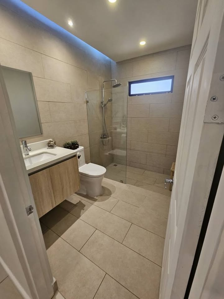 3 bed Single Family Homes For Sale in Playas Del Coco, Guanacaste - thumb 7