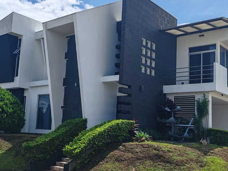 3 bed Single Family Homes For Sale in Grecia, Alajuela - photo 4