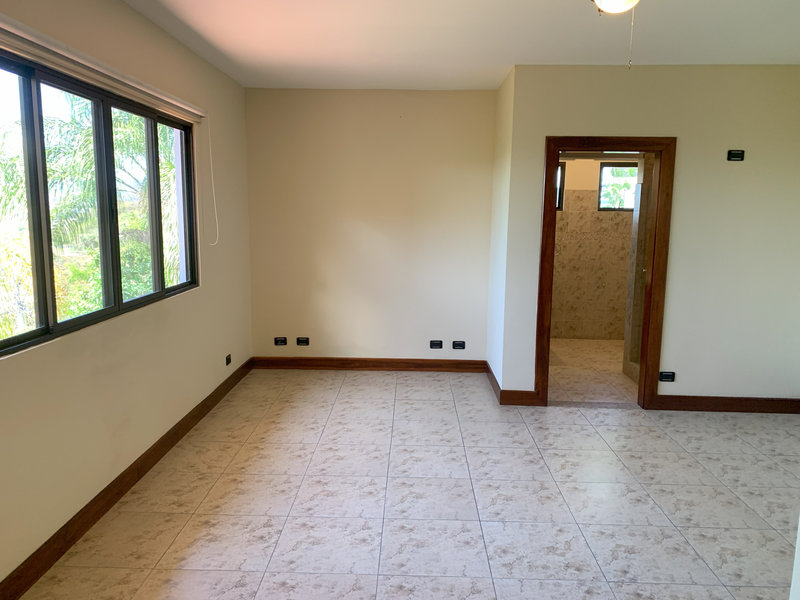3 bed Single Family Homes For Sale in Santa Ana, San Jose - thumb 8