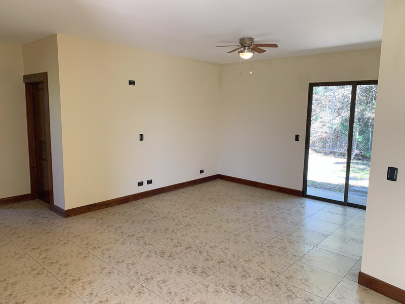 3 bed Single Family Homes For Sale in Santa Ana, San Jose - thumb 7