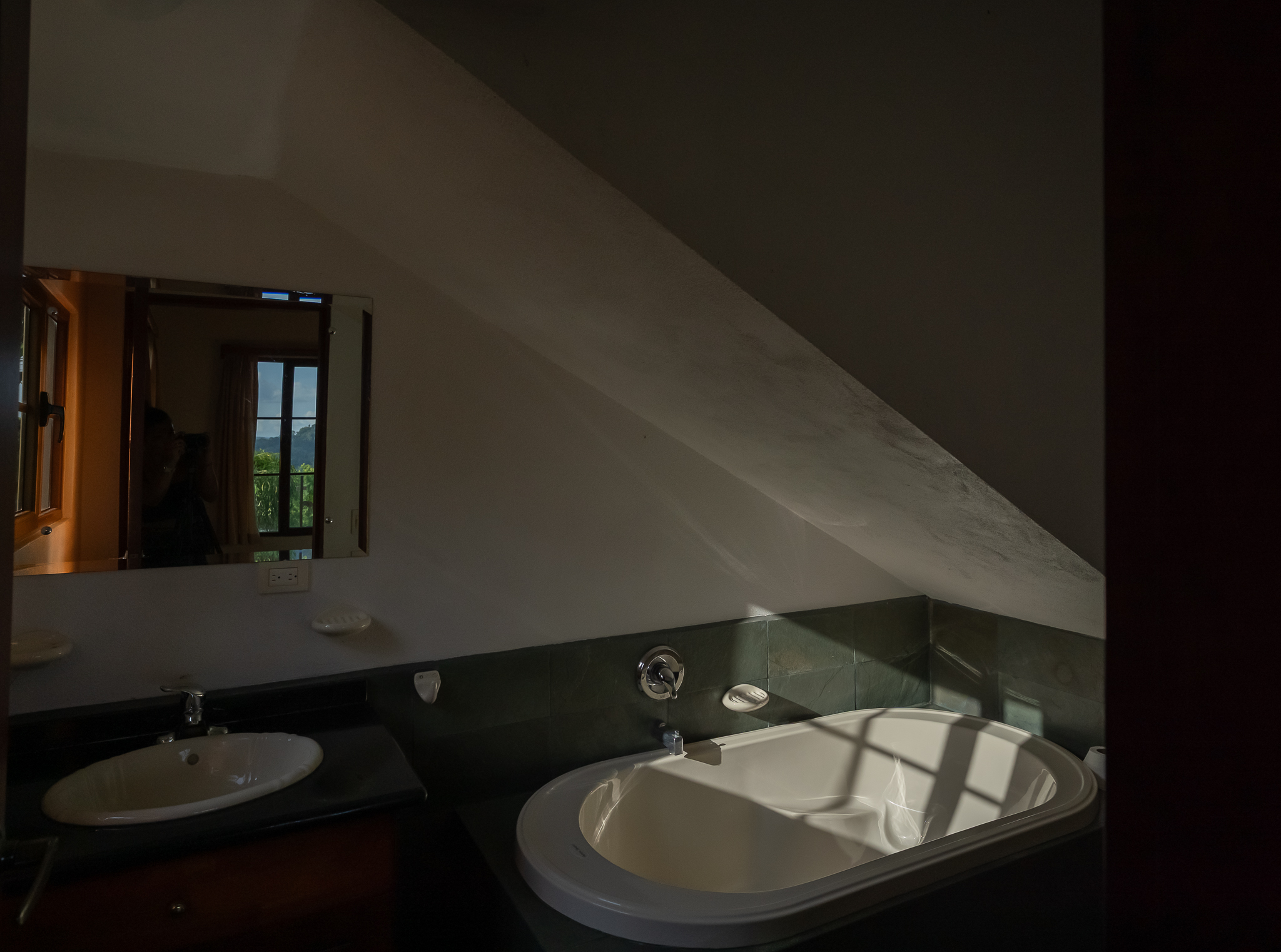6 bed Single Family Homes For Sale in Tambor, Puntarenas - thumb 14