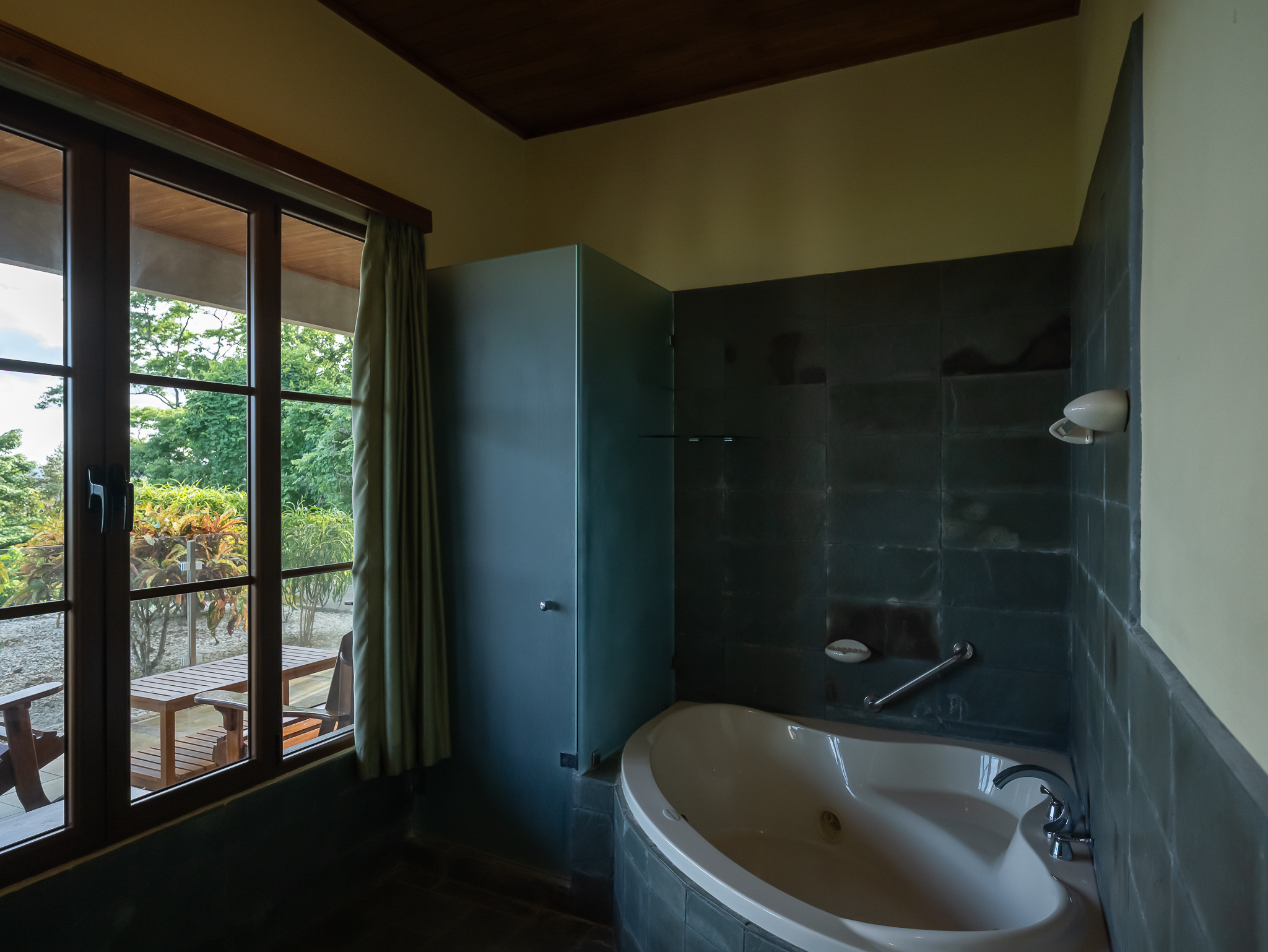 6 bed Single Family Homes For Sale in Tambor, Puntarenas - thumb 11