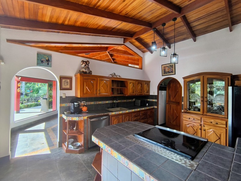 3 bed Single Family Homes For Sale in Atenas, Alajuela - photo 9