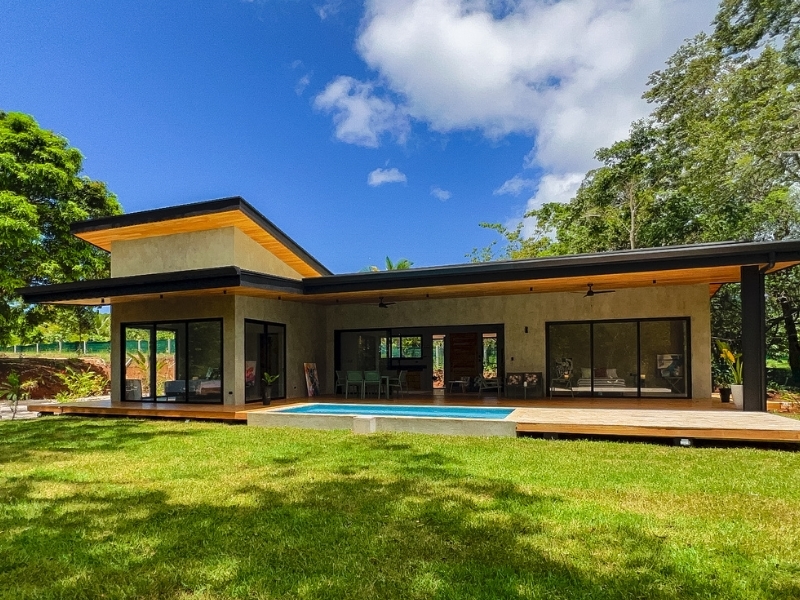 3 bed Single Family Homes For Sale in Delicias, Puntarenas - 1
