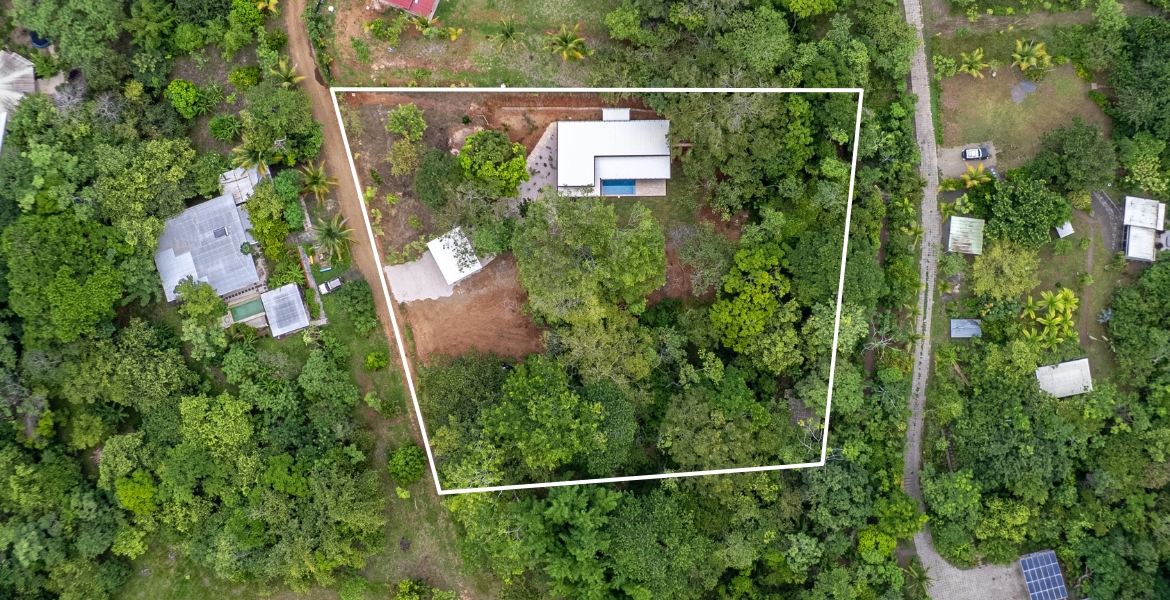 3 bed Single Family Homes For Sale in Delicias, Puntarenas - thumb 6
