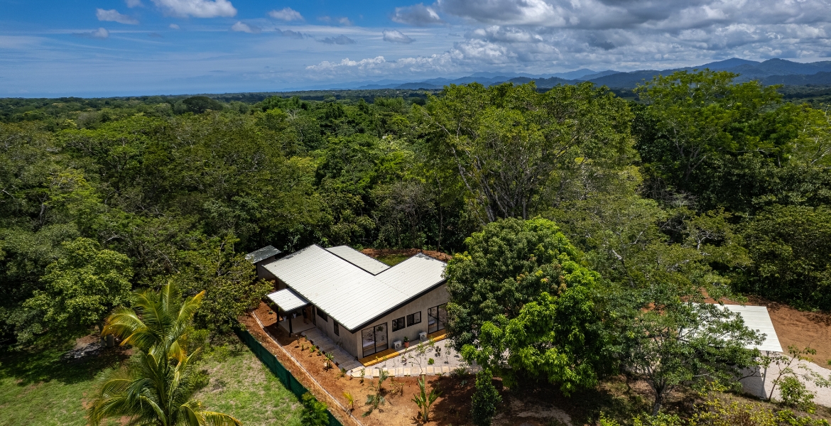 3 bed Single Family Homes For Sale in Delicias, Puntarenas - thumb 8