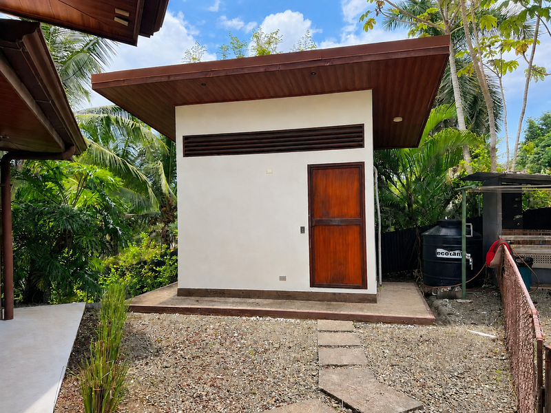 2 bed Single Family Homes For Sale in Quepos, Puntarenas - photo 25