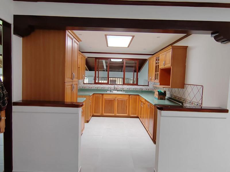 4 bed Single Family Homes For Sale in Curridabat, San Jose - photo 4