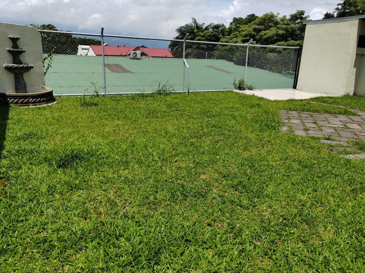 4 bed Single Family Homes For Sale in Curridabat, San Jose - thumb 11