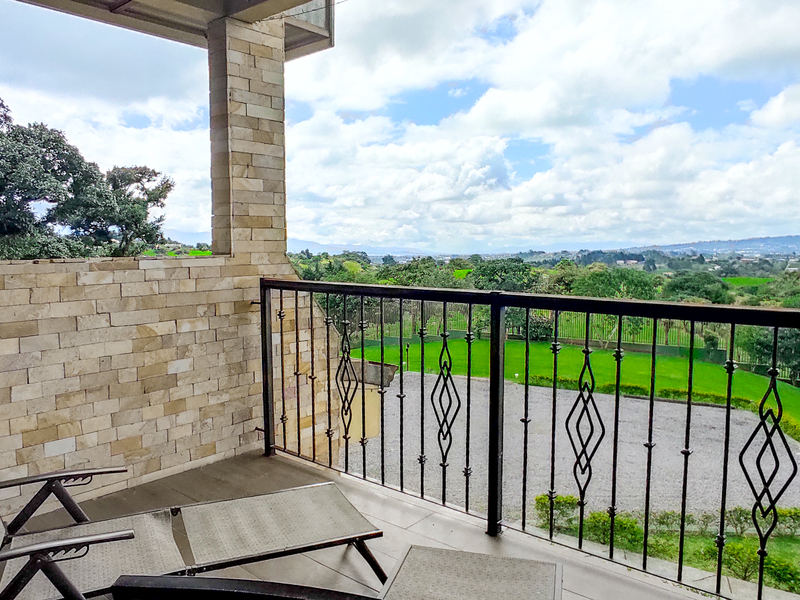 3 bed Single Family Homes For Sale in Coronado, San Jose - photo 4