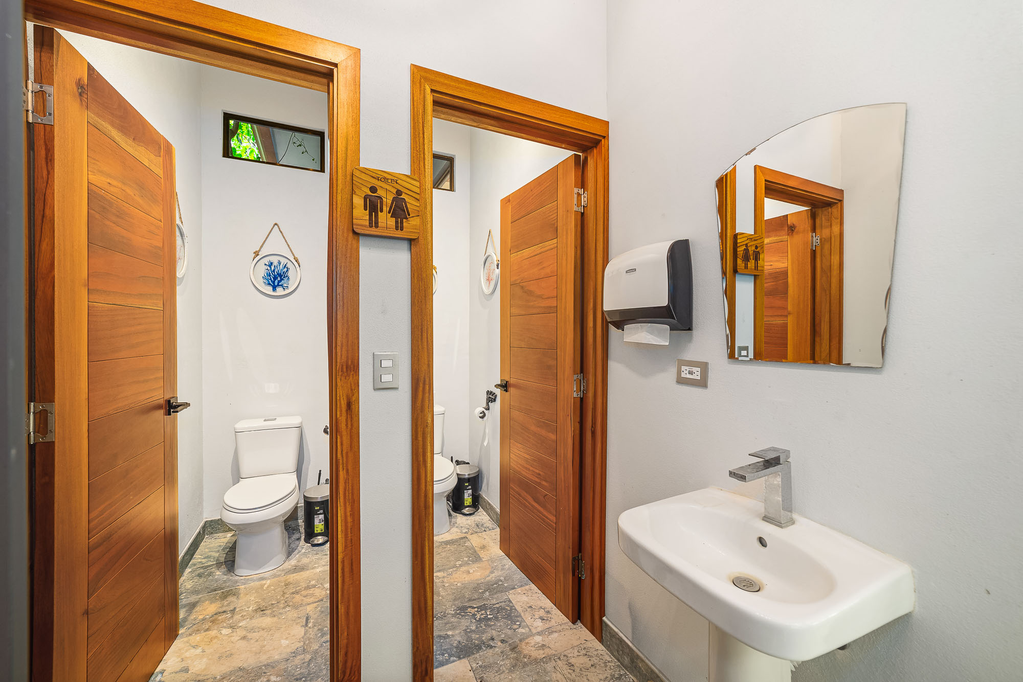 6 bed Single Family Homes For Sale in Playa Potrero, Guanacaste - thumb 25