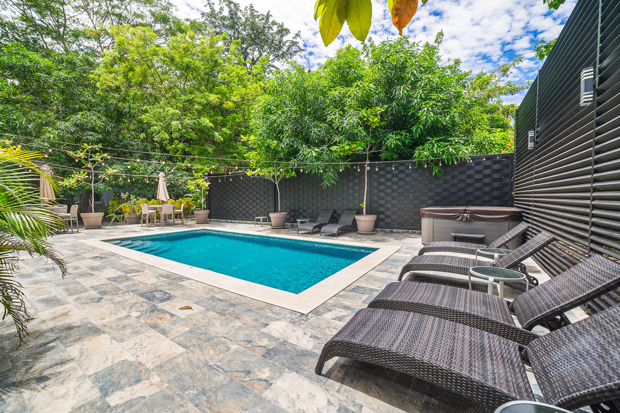 6 bed Single Family Homes For Sale in Playa Potrero, Guanacaste - thumb 11