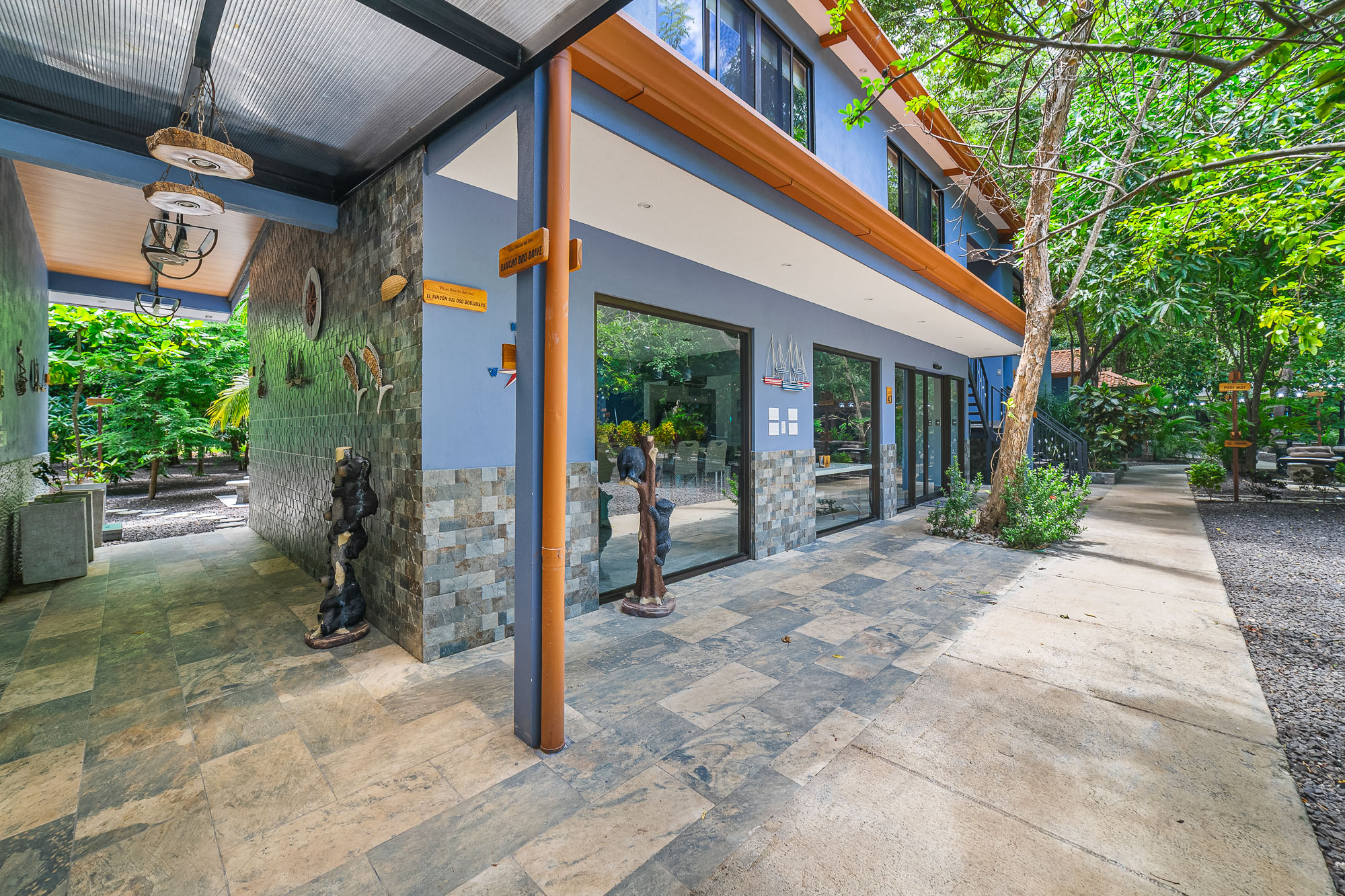 6 bed Single Family Homes For Sale in Playa Potrero, Guanacaste - thumb 6