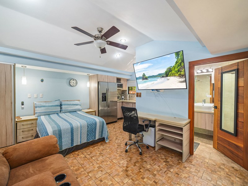 6 bed Single Family Homes For Sale in Playa Potrero, Guanacaste - photo 16