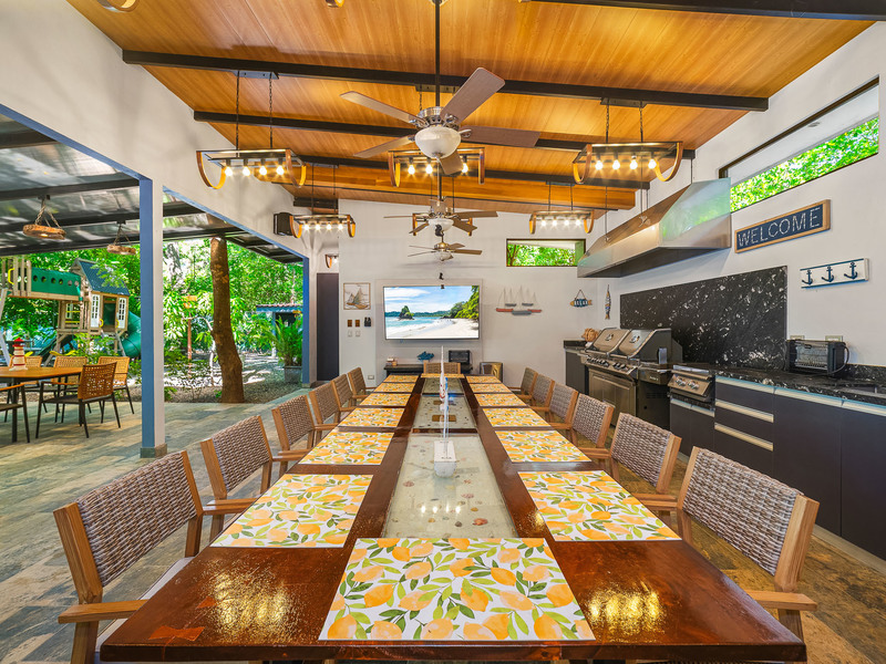 6 bed Single Family Homes For Sale in Playa Potrero, Guanacaste - photo 9