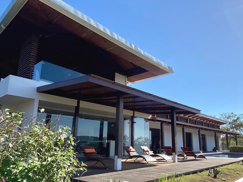 4 bed Single Family Homes For Sale in Santa Teresa, Puntarenas - photo 2
