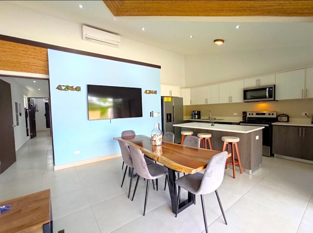 3 bed Single Family Homes For Rent in Jaco, Puntarenas - thumb 11
