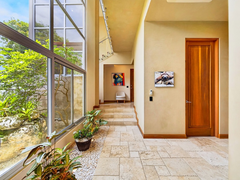 5 bed Single Family Homes For Sale in Manuel Antonio, Puntarenas - photo 14