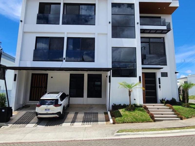 4 bed Condo For Sale in Tres Ríos, Cartago - 1