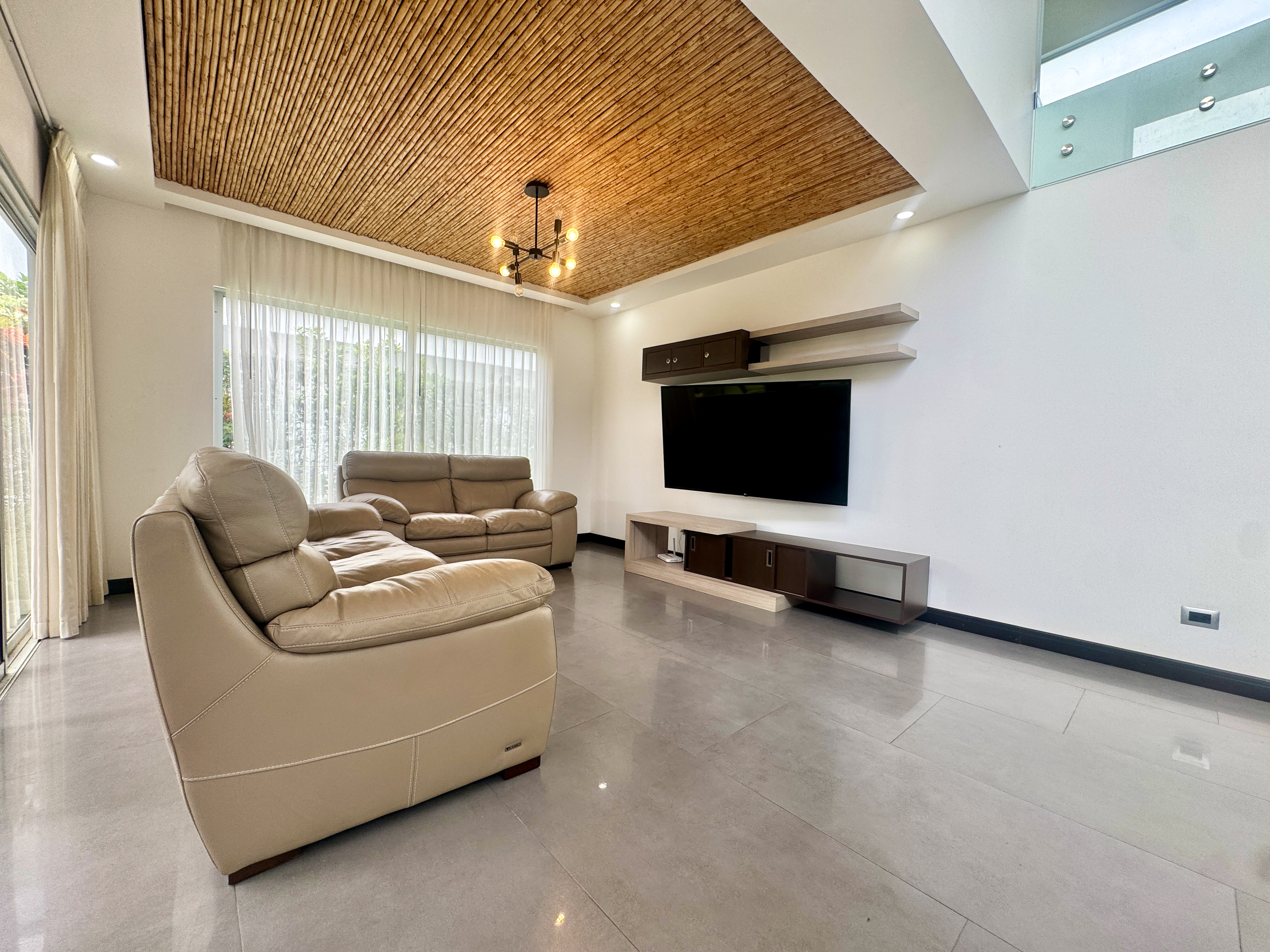 4 bed Single Family Homes For Rent in Grecia, Alajuela - thumb 7