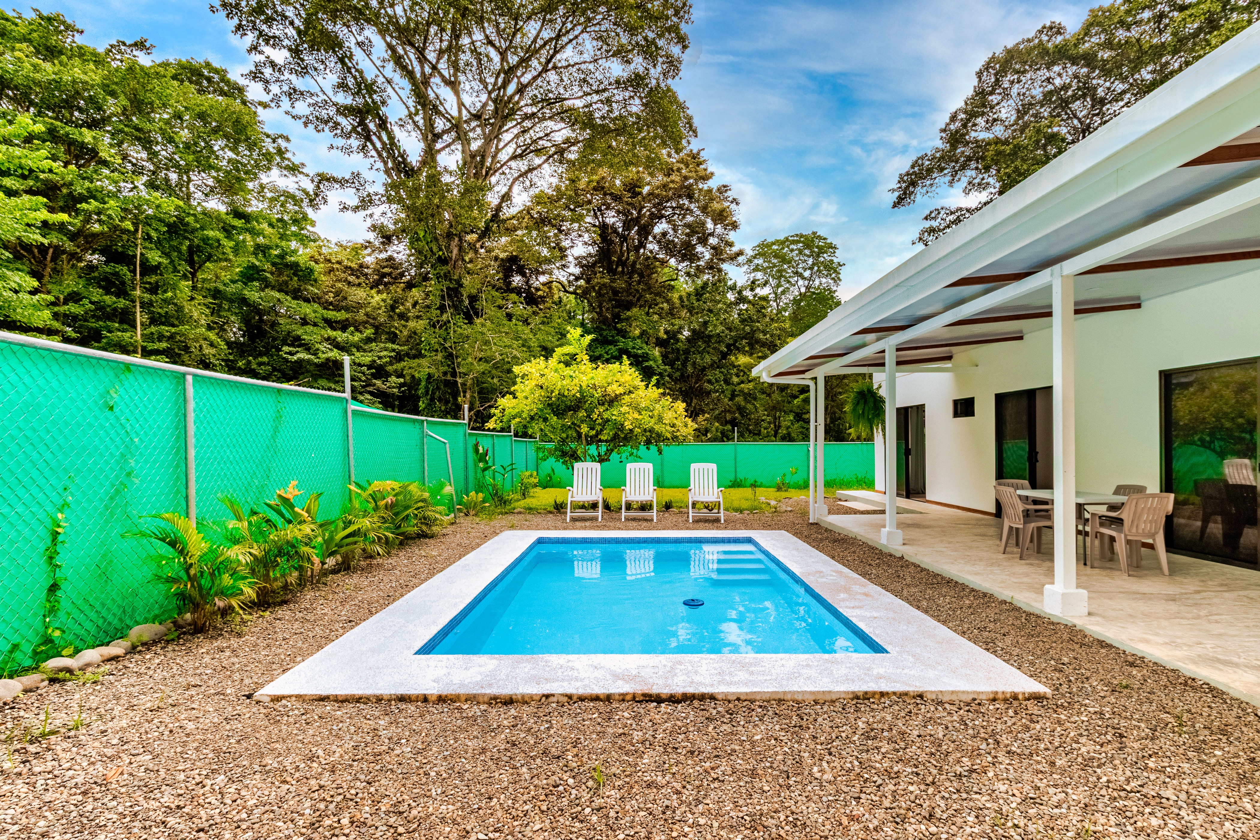 2 bed Single Family Homes For Sale in Cahuita, Limón - thumb 4
