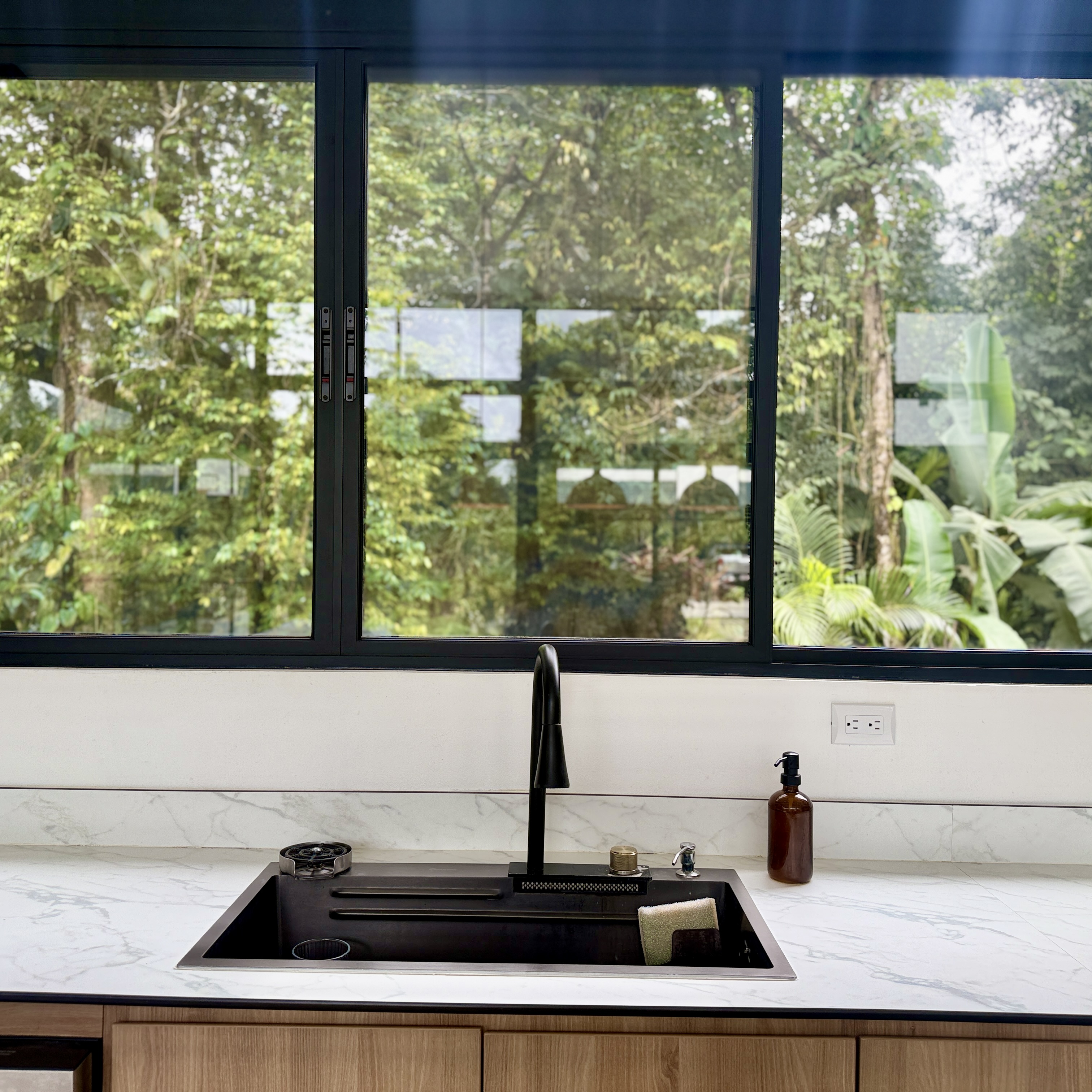 2 bed Single Family Homes For Sale in San Ramon, Alajuela - thumb 9