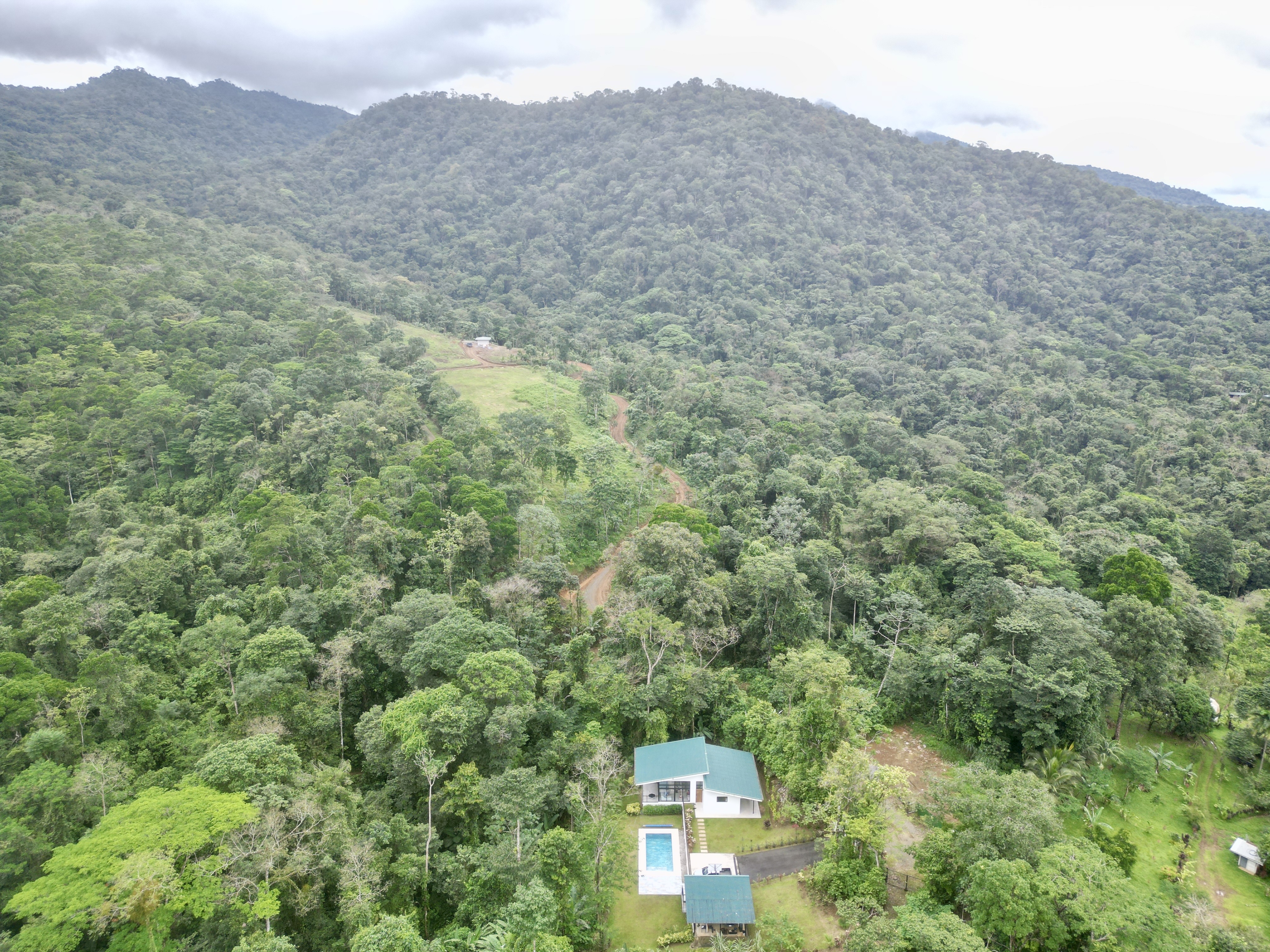 2 bed Single Family Homes For Sale in San Ramon, Alajuela - thumb 3