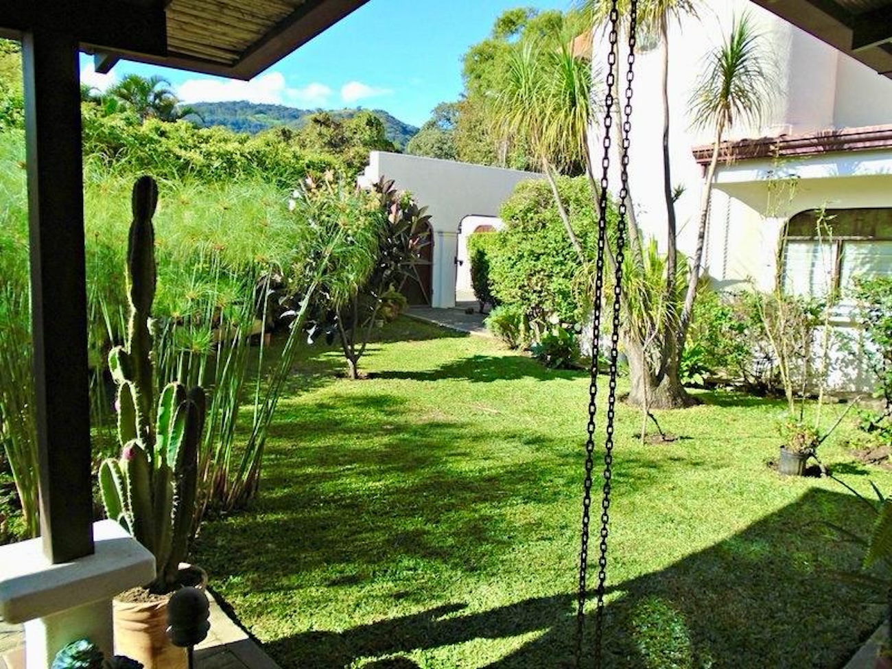 3 bed Single Family Homes For Sale in Escazu, San Jose - thumb 16