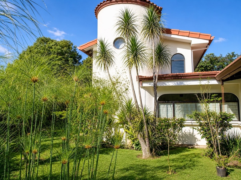 3 bed Single Family Homes For Sale in Escazu, San Jose - 1