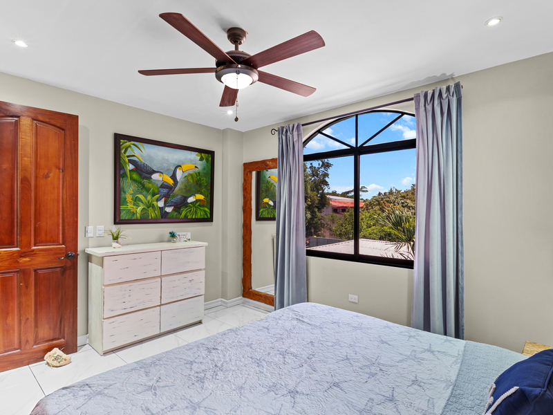 2 bed Condo For Sale in Jaco, Puntarenas - photo 17