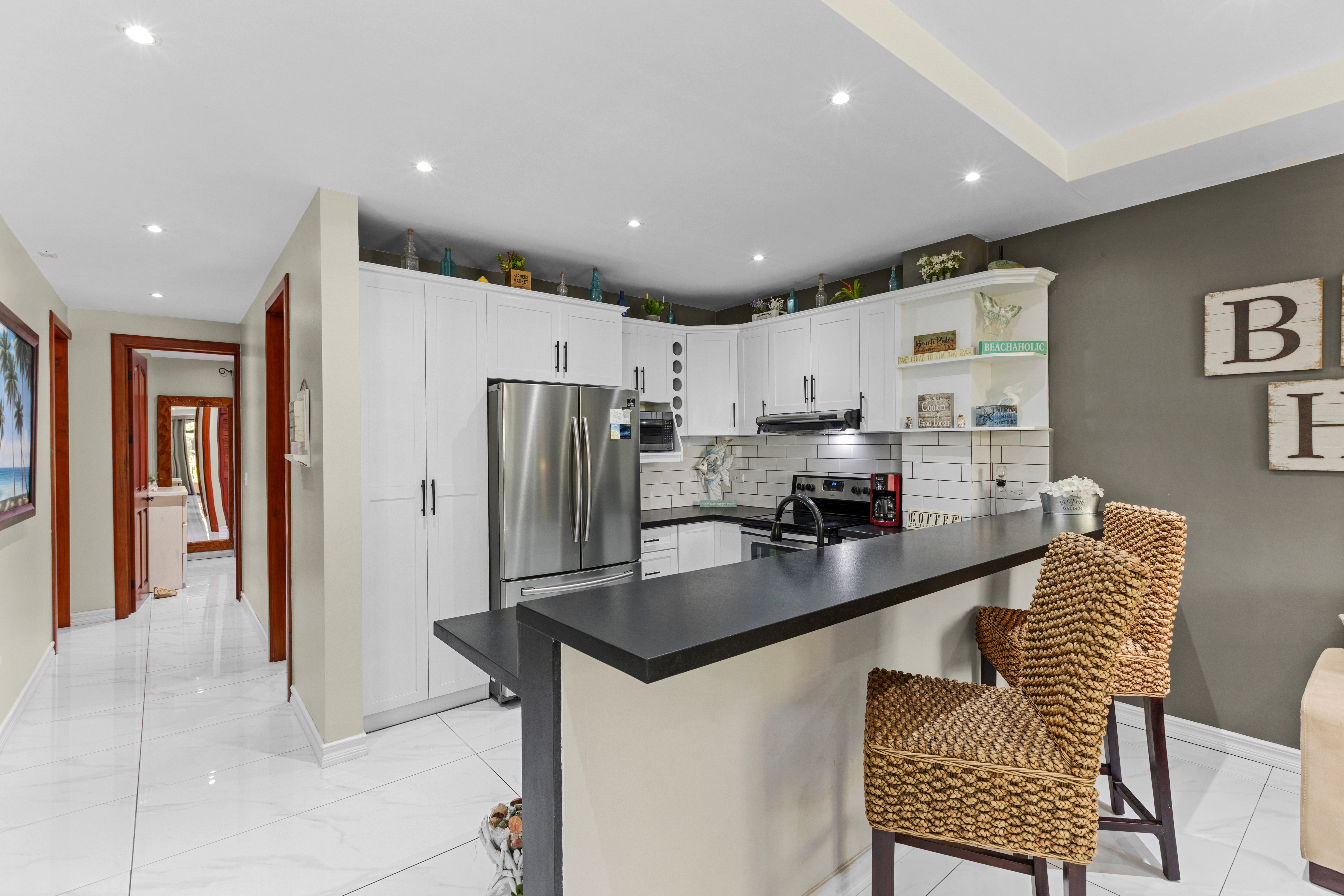 2 bed Condo For Sale in Jaco, Puntarenas - thumb 5