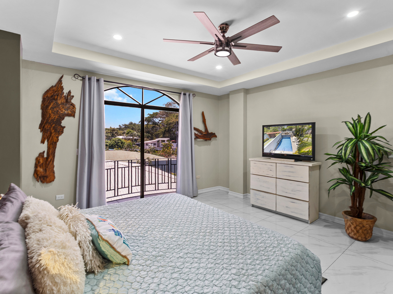 2 bed Condo For Sale in Jaco, Puntarenas - photo 13