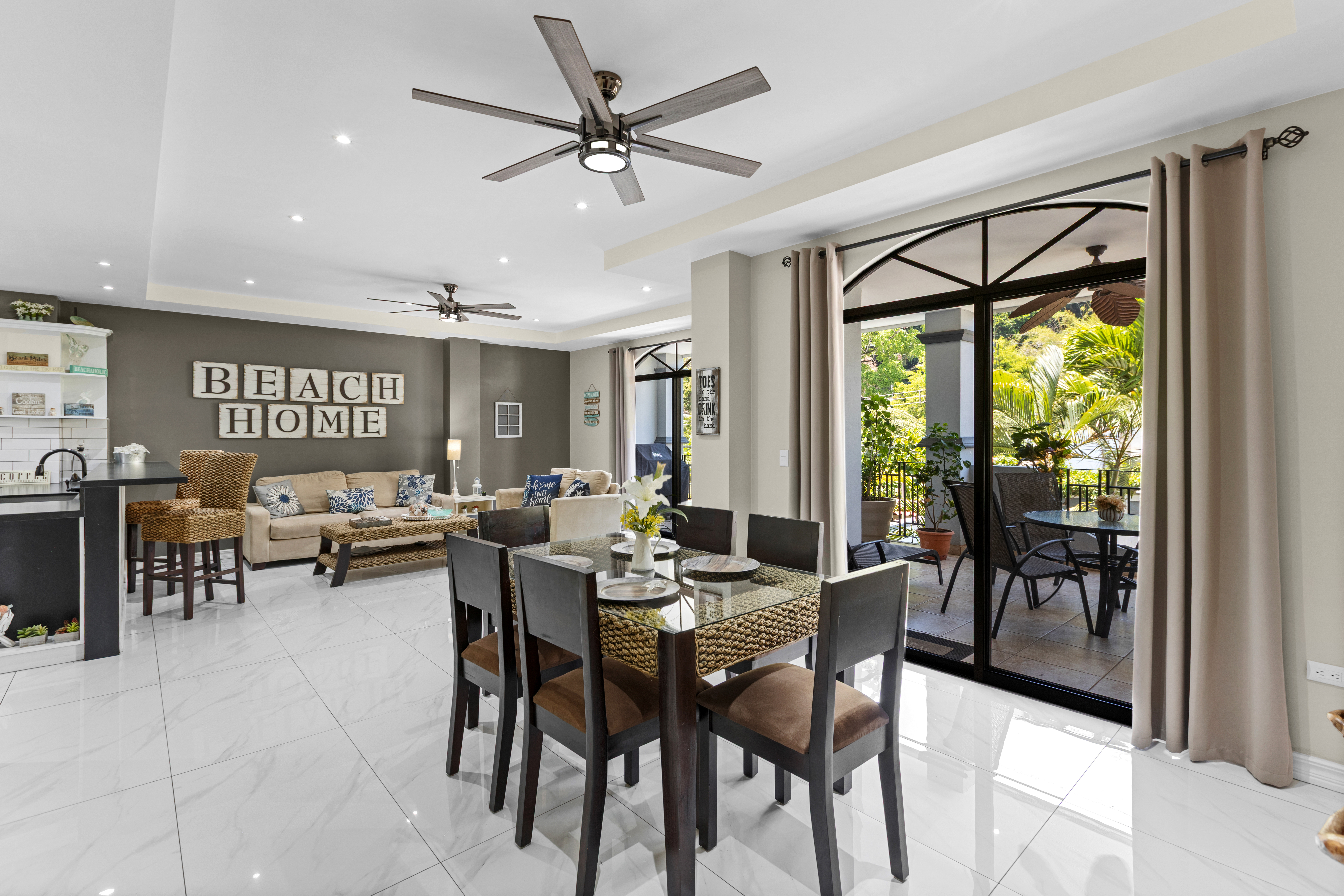 2 bed Condo For Sale in Jaco, Puntarenas - thumb 3