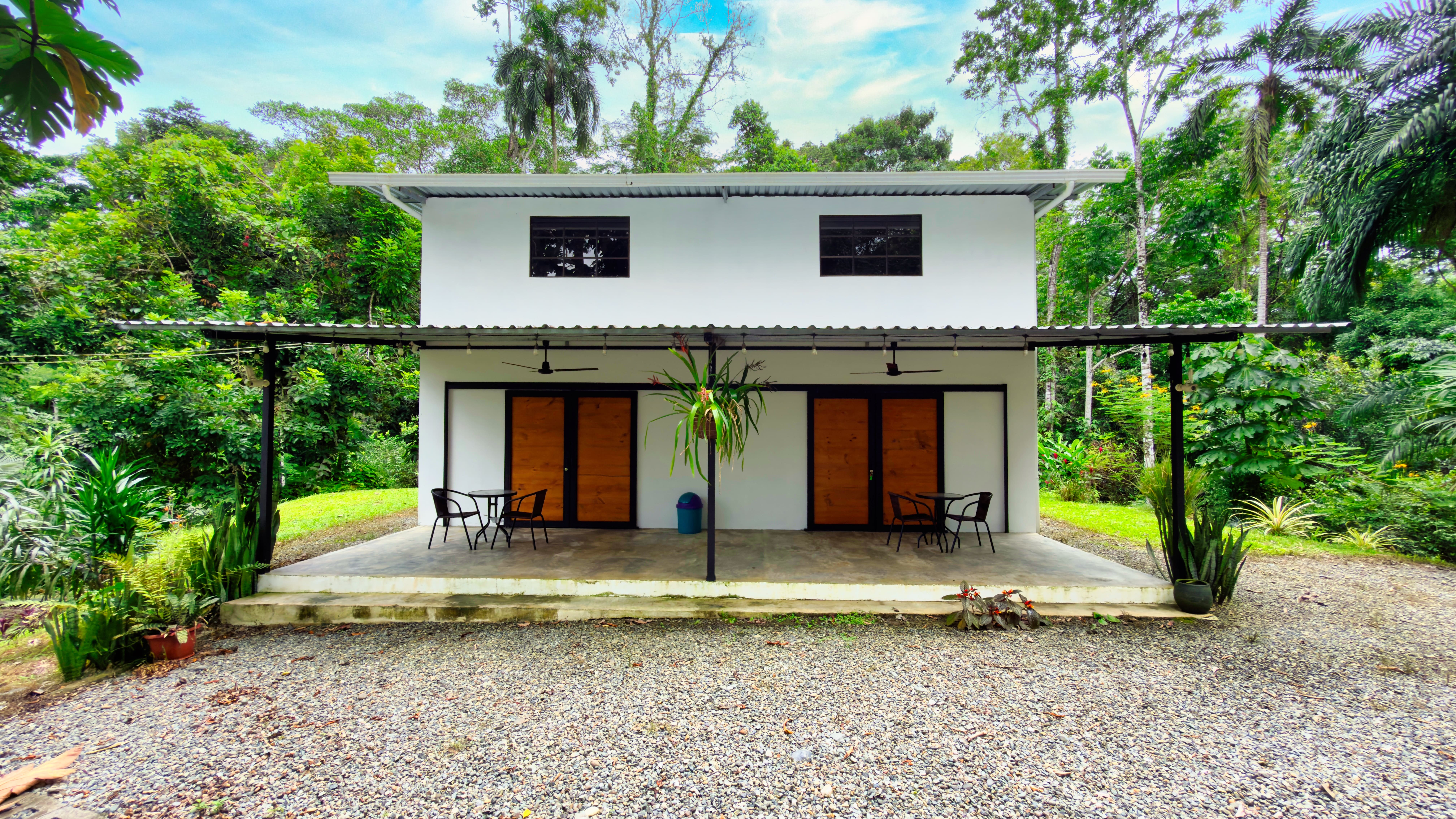 2 bed Single Family Homes For Sale in Puerto Viejo, Limón - thumb 2