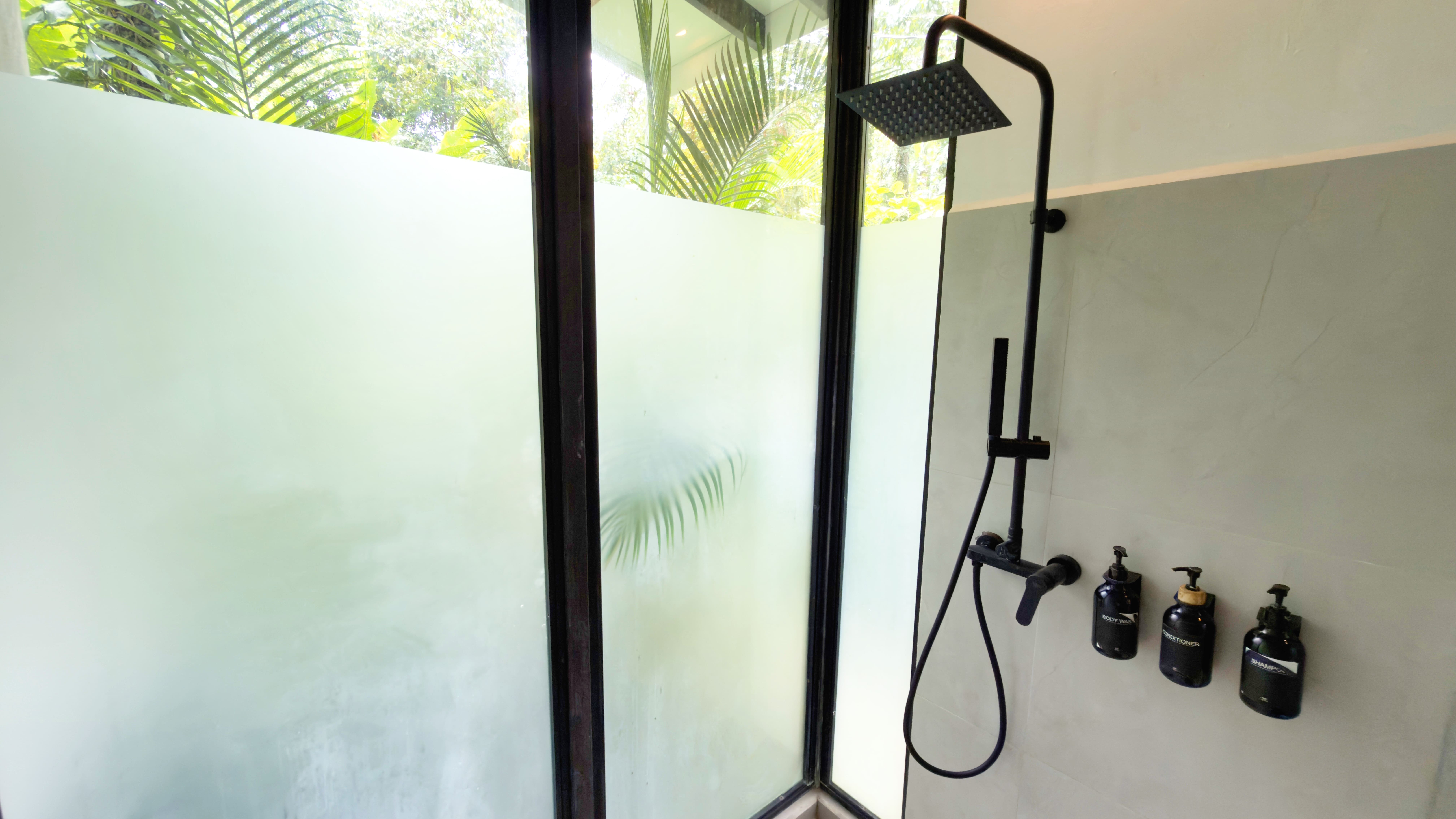 2 bed Single Family Homes For Sale in Chiquita Beach, Limón - thumb 23