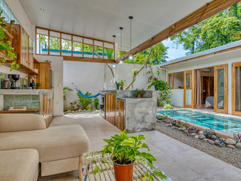 2 bed Single Family Homes For Sale in Puerto Viejo, Limón - photo 3