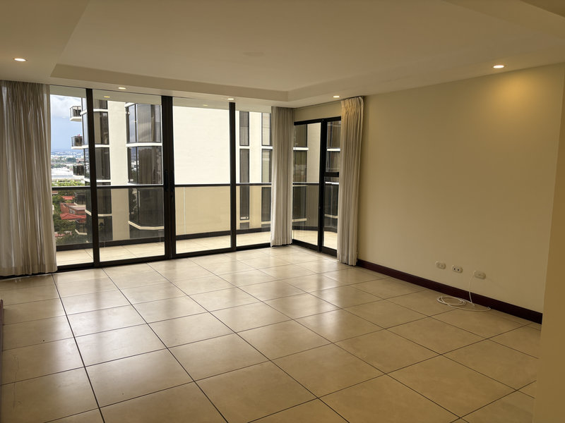 3 bed Condo For Sale in Escazu, San Jose - thumb 4