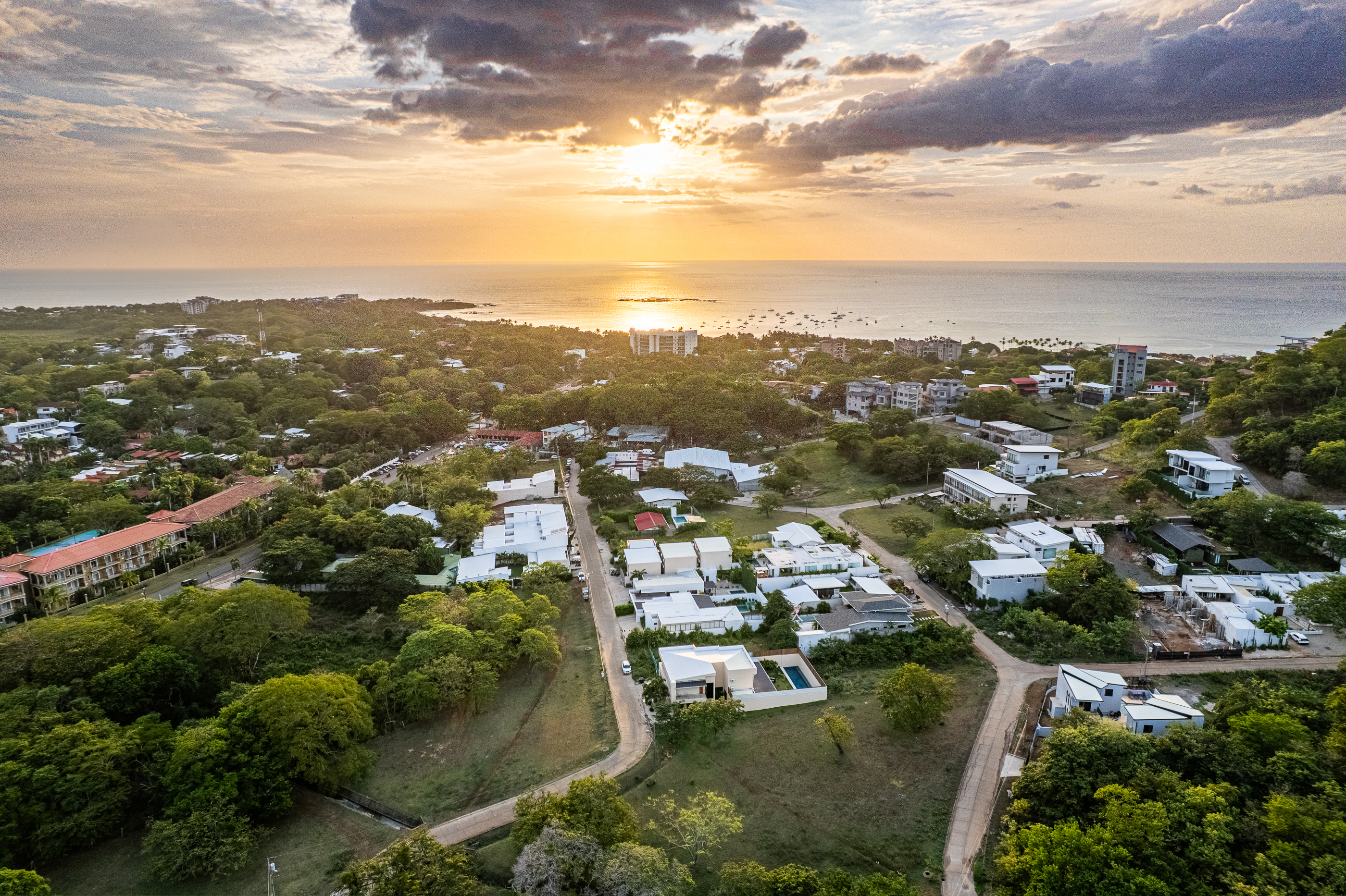 6 bed Single Family Homes For Sale in Tamarindo, Guanacaste - thumb 15