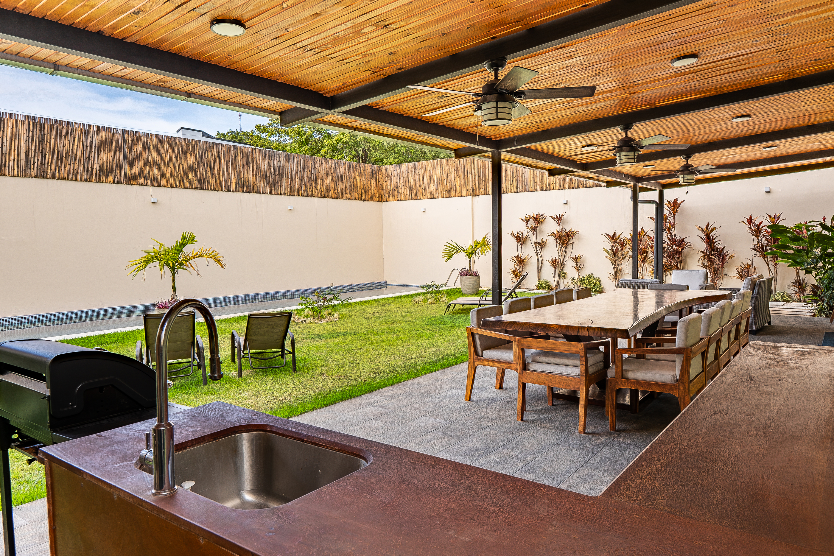 6 bed Single Family Homes For Sale in Tamarindo, Guanacaste - thumb 23