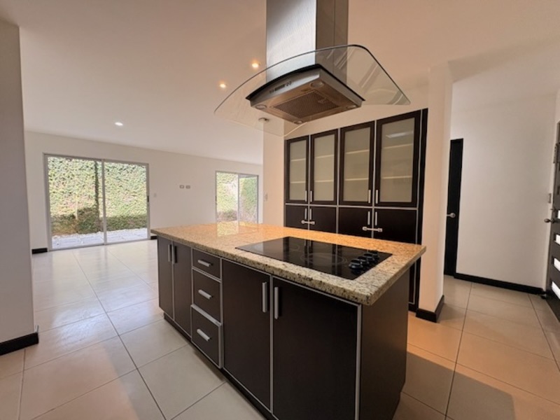 4 bed Single Family Homes For Rent in Santa Ana, San Jose - 1