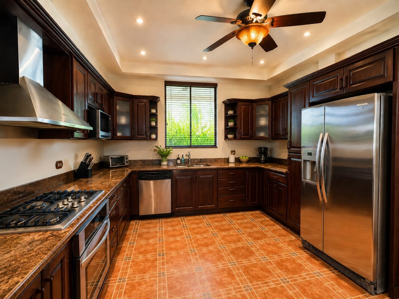 4 bed Single Family Homes For Sale in Playa Hermosa, Puntarenas - thumb 7